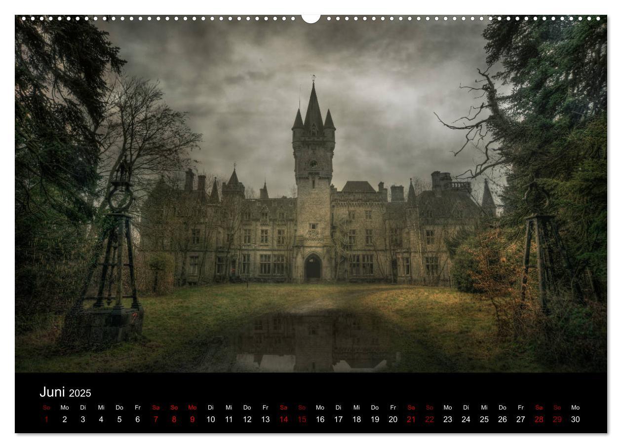 Bild: 9783435436958 | Auch von außen haben Lost Places ihren Charme (Wandkalender 2025...