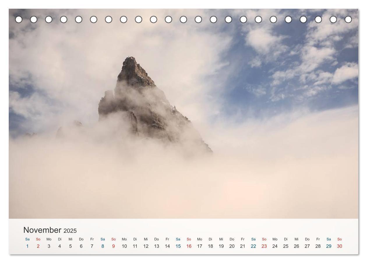 Bild: 9783383786358 | Dolomiten - Rundreise um Drei Zinnen (Tischkalender 2025 DIN A5...