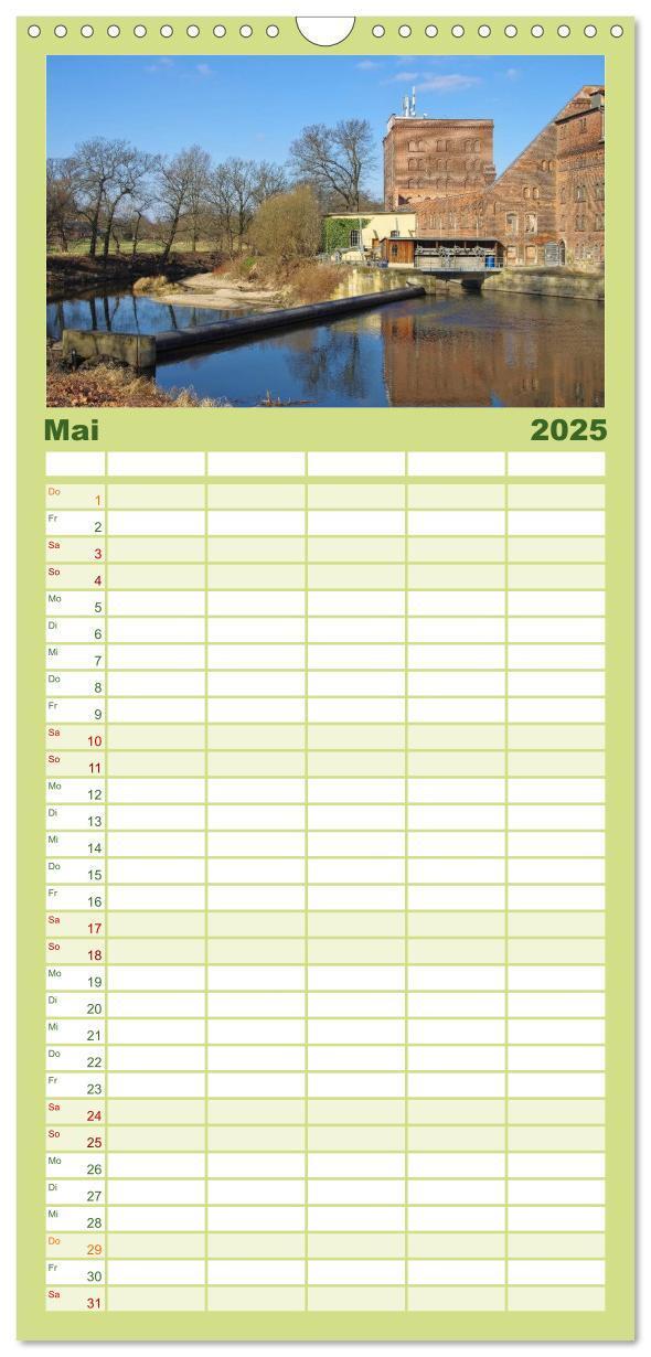 Bild: 9783457117941 | Familienplaner 2025 - Dessau mit 5 Spalten (Wandkalender, 21 x 45...