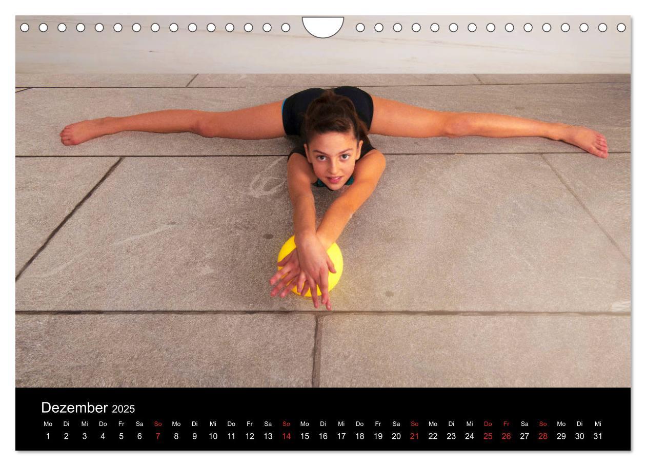 Bild: 9783435261710 | Rhythmische Sportgymnastik (Wandkalender 2025 DIN A4 quer),...