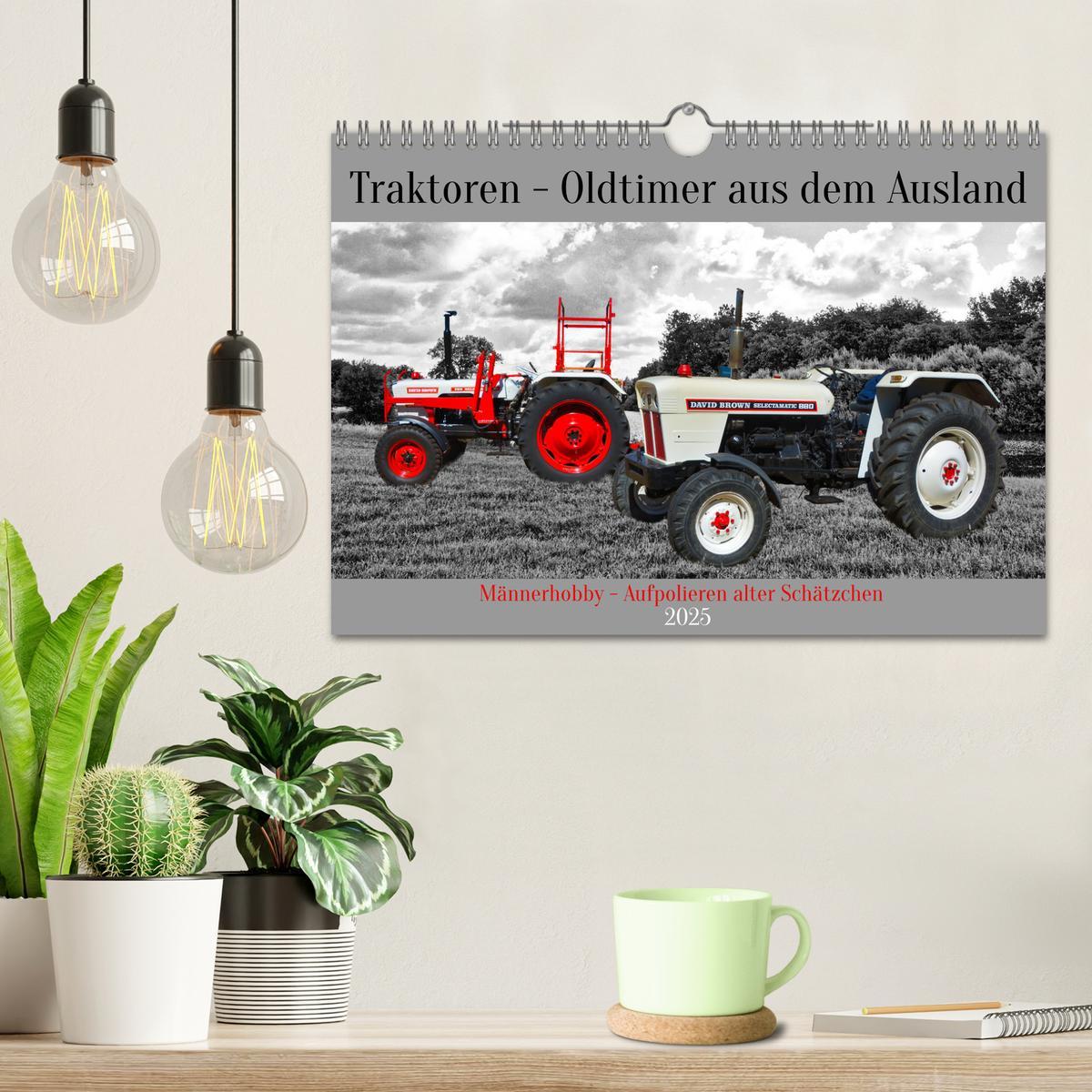 Bild: 9783383943294 | Traktoren - Oldtimer aus dem Ausland (Wandkalender 2025 DIN A4...