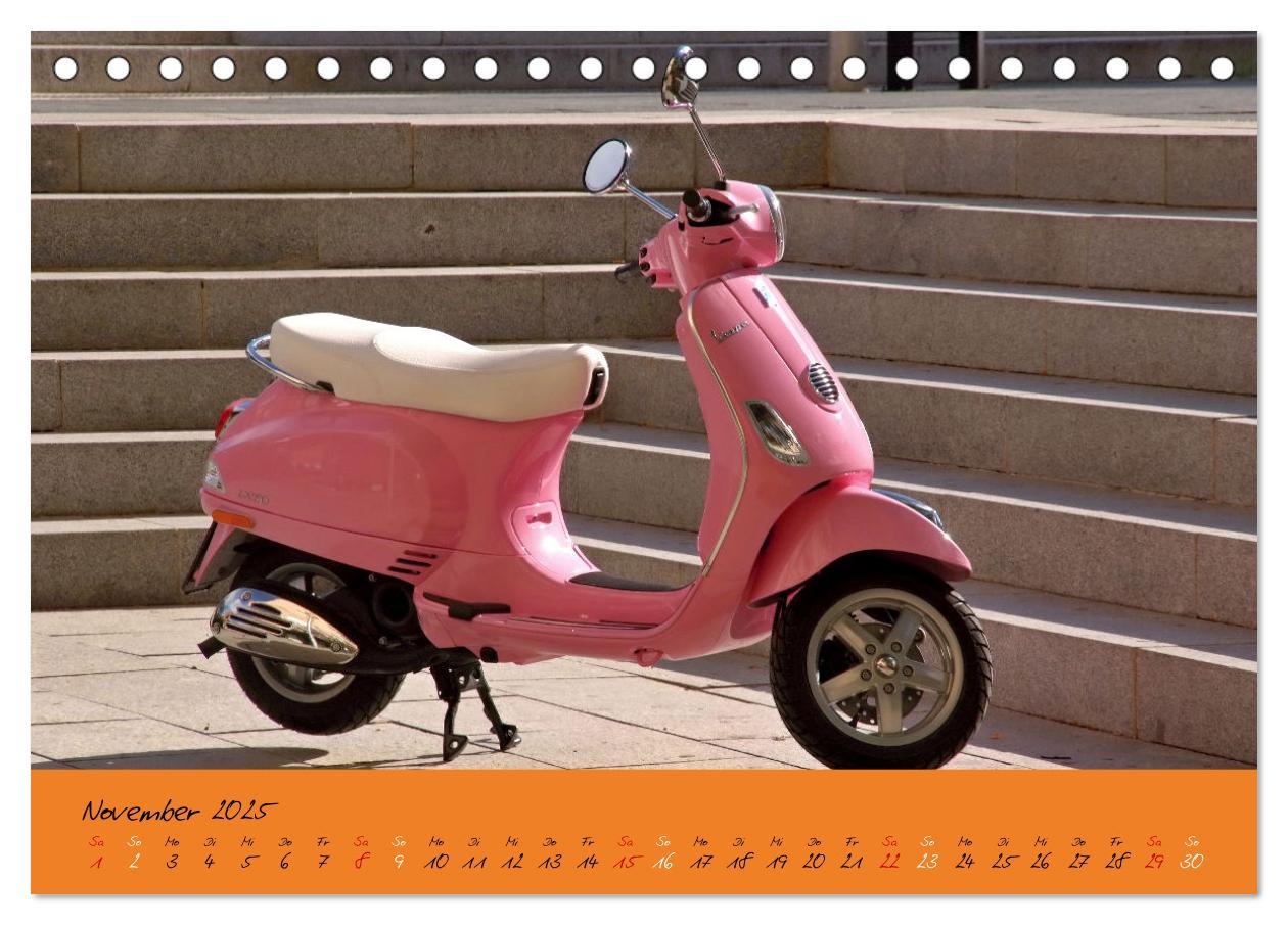 Bild: 9783383977435 | Vespa Liebe (Tischkalender 2025 DIN A5 quer), CALVENDO Monatskalender