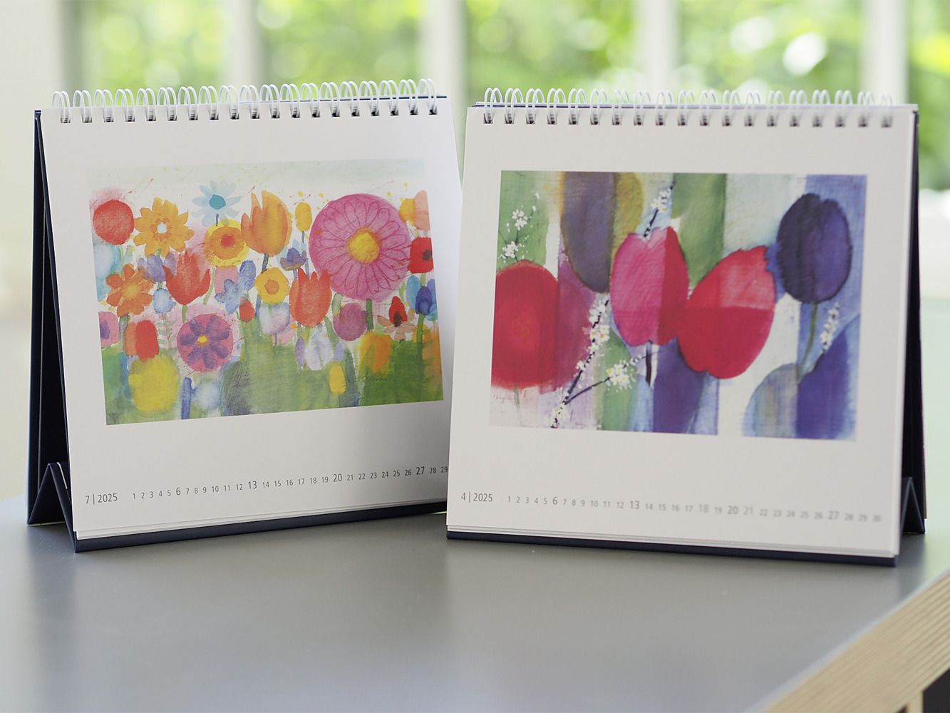 Bild: 4251693904205 | Monatskalender 2025: Blumen | Andreas Felger | Kalender | 12 S. | 2025