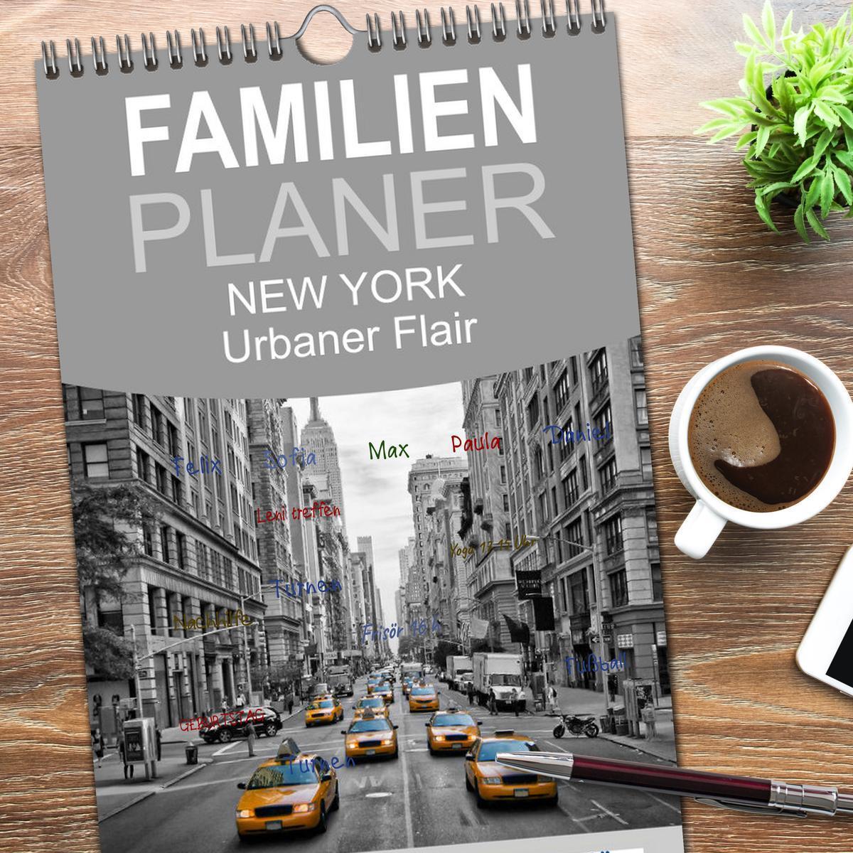 Bild: 9783457126707 | Familienplaner 2025 - NEW YORK Urbaner Flair mit 5 Spalten...