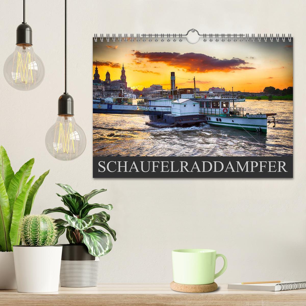 Bild: 9783435610457 | Schaufelraddampfer (Wandkalender 2025 DIN A4 quer), CALVENDO...