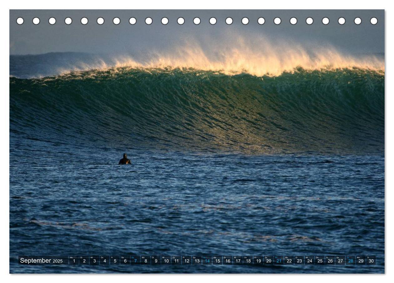 Bild: 9783435628940 | Faszination Surfen (Tischkalender 2025 DIN A5 quer), CALVENDO...