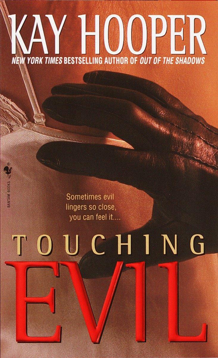 Cover: 9780553583441 | Touching Evil | A Bishop/Special Crimes Unit Novel | Kay Hooper | Buch