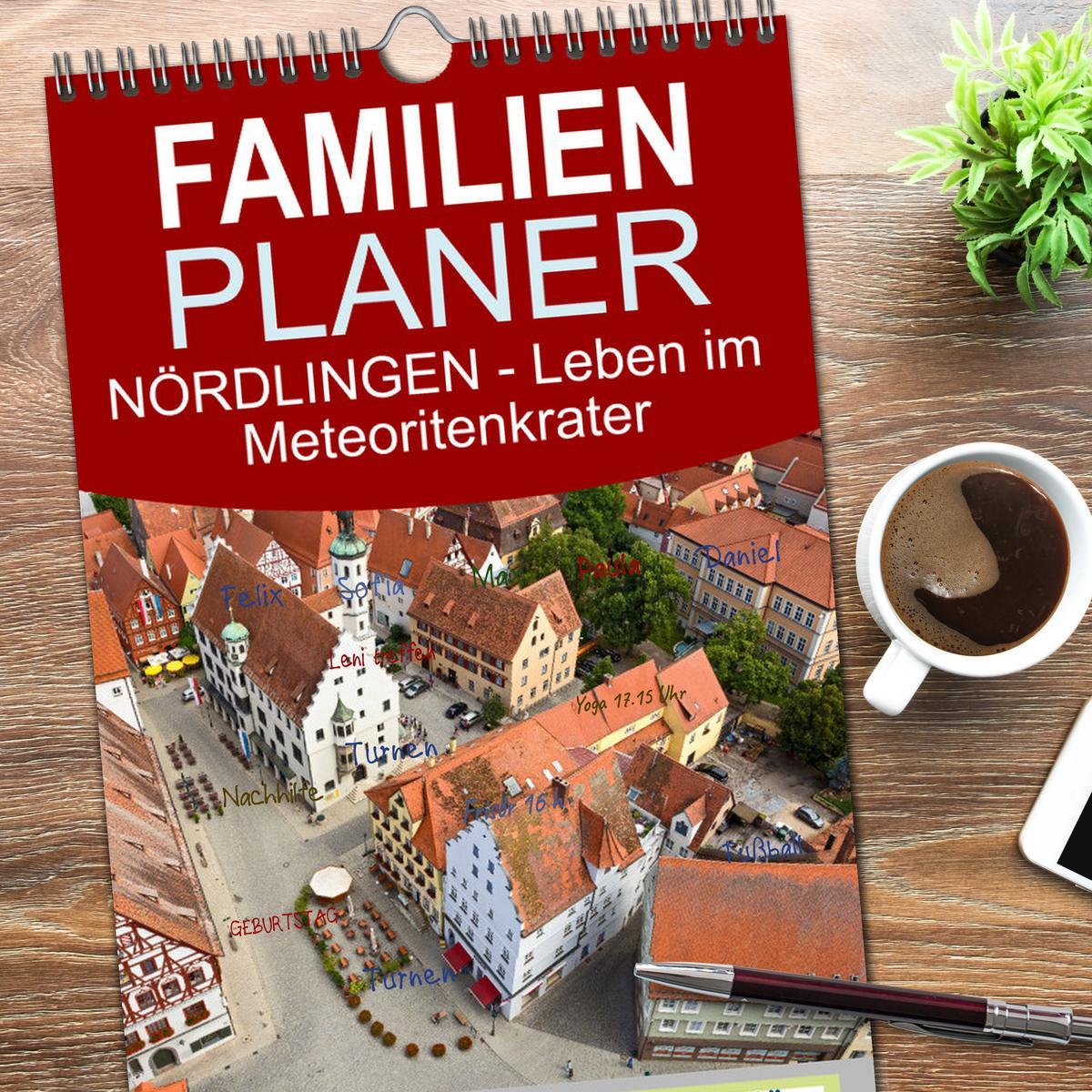 Bild: 9783457091555 | Familienplaner 2025 - NÖRDLINGEN - Leben im Meteoritenkrater mit 5...