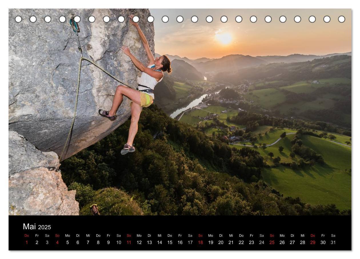 Bild: 9783435604272 | Climbing Solutions - Bergsport weltweit (Tischkalender 2025 DIN A5...