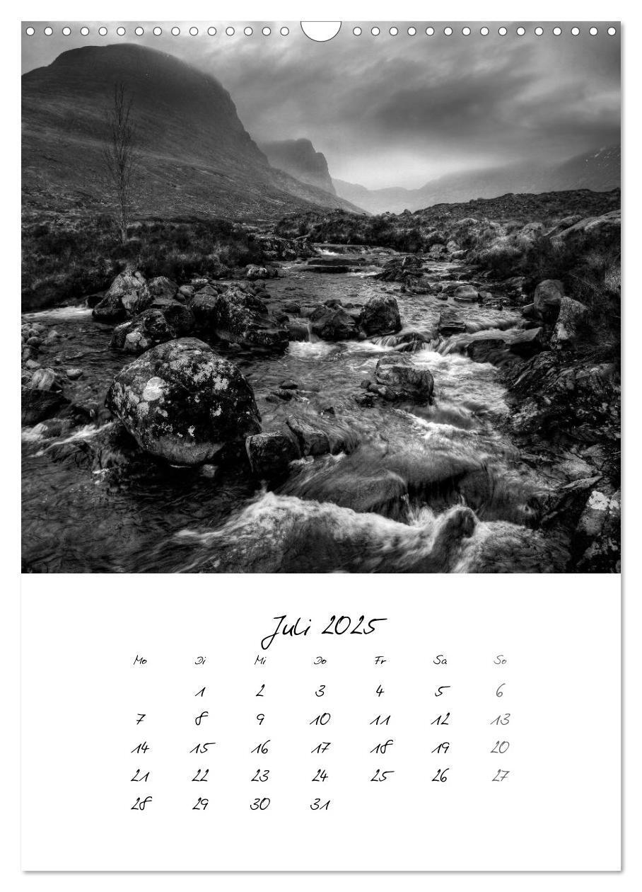 Bild: 9783457048818 | Schottland Monochrom (Wandkalender 2025 DIN A3 hoch), CALVENDO...