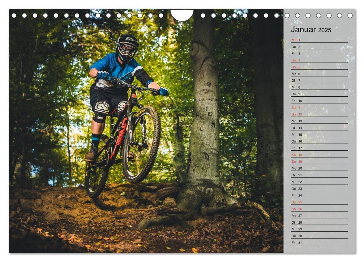 Bild: 9783435534562 | Mountainbike Action (Wandkalender 2025 DIN A4 quer), CALVENDO...