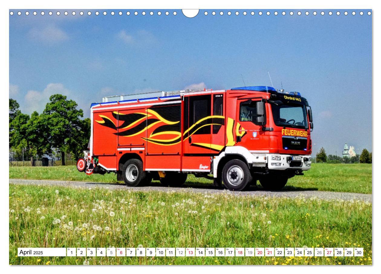 Bild: 9783435337804 | Feuerwehrfahrzeuge (Wandkalender 2025 DIN A3 quer), CALVENDO...