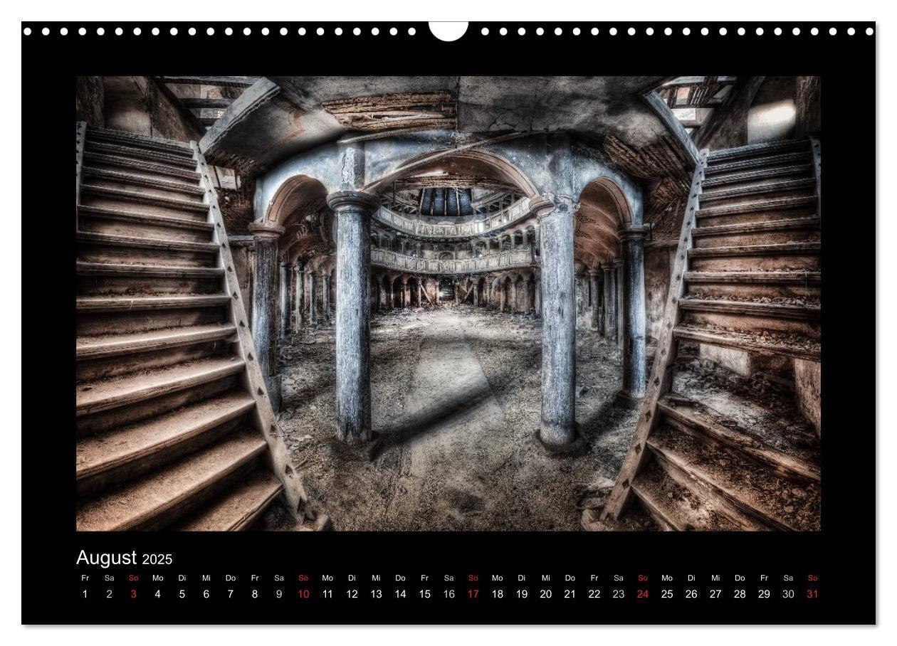 Bild: 9783435675715 | Lost Places - vergessene orte vergessener glanz (Wandkalender 2025...