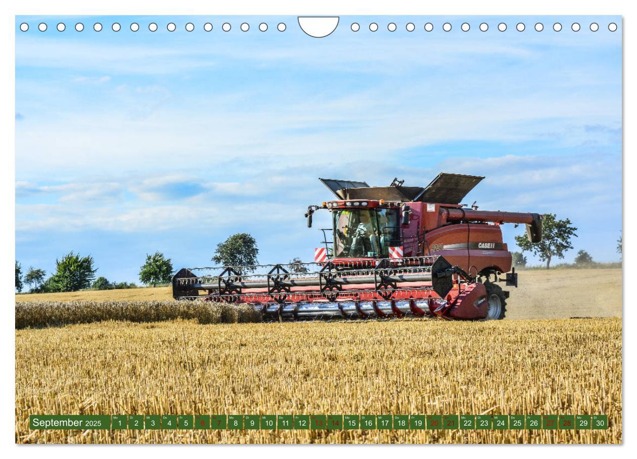 Bild: 9783435239085 | Landwirtschaft - Giganten im Kornfeld (Wandkalender 2025 DIN A4...