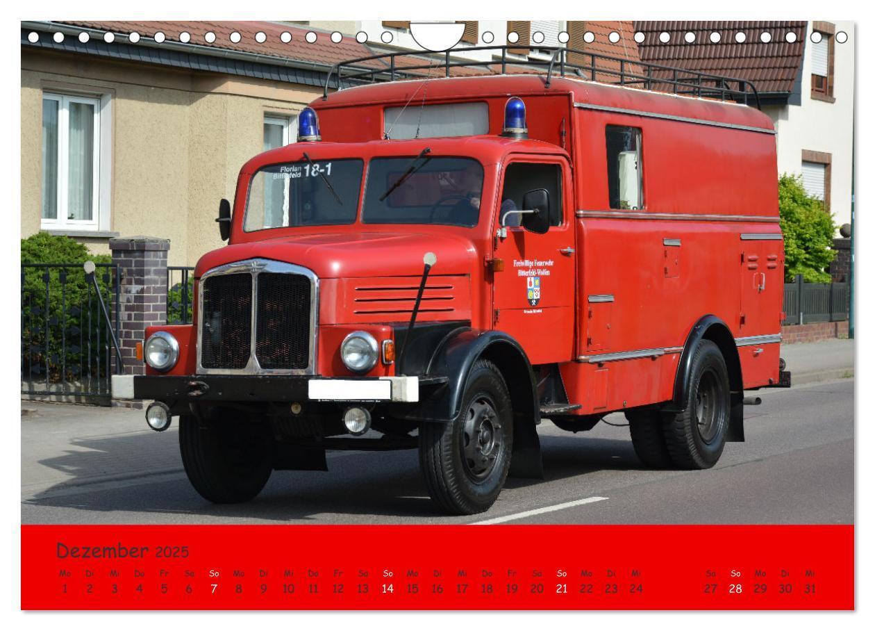 Bild: 9783457186626 | DDR Feuerwehr Klassiker (Wandkalender 2025 DIN A4 quer), CALVENDO...