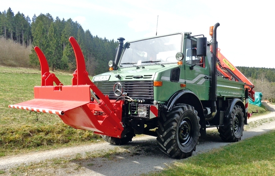 Bild: 9783861338666 | Jahrbuch Unimog & MB-trac 2018 | Buch | 2017 | Podszun