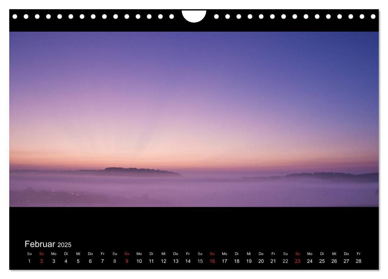 Bild: 9783435795406 | NEBEL (Wandkalender 2025 DIN A4 quer), CALVENDO Monatskalender | 2025