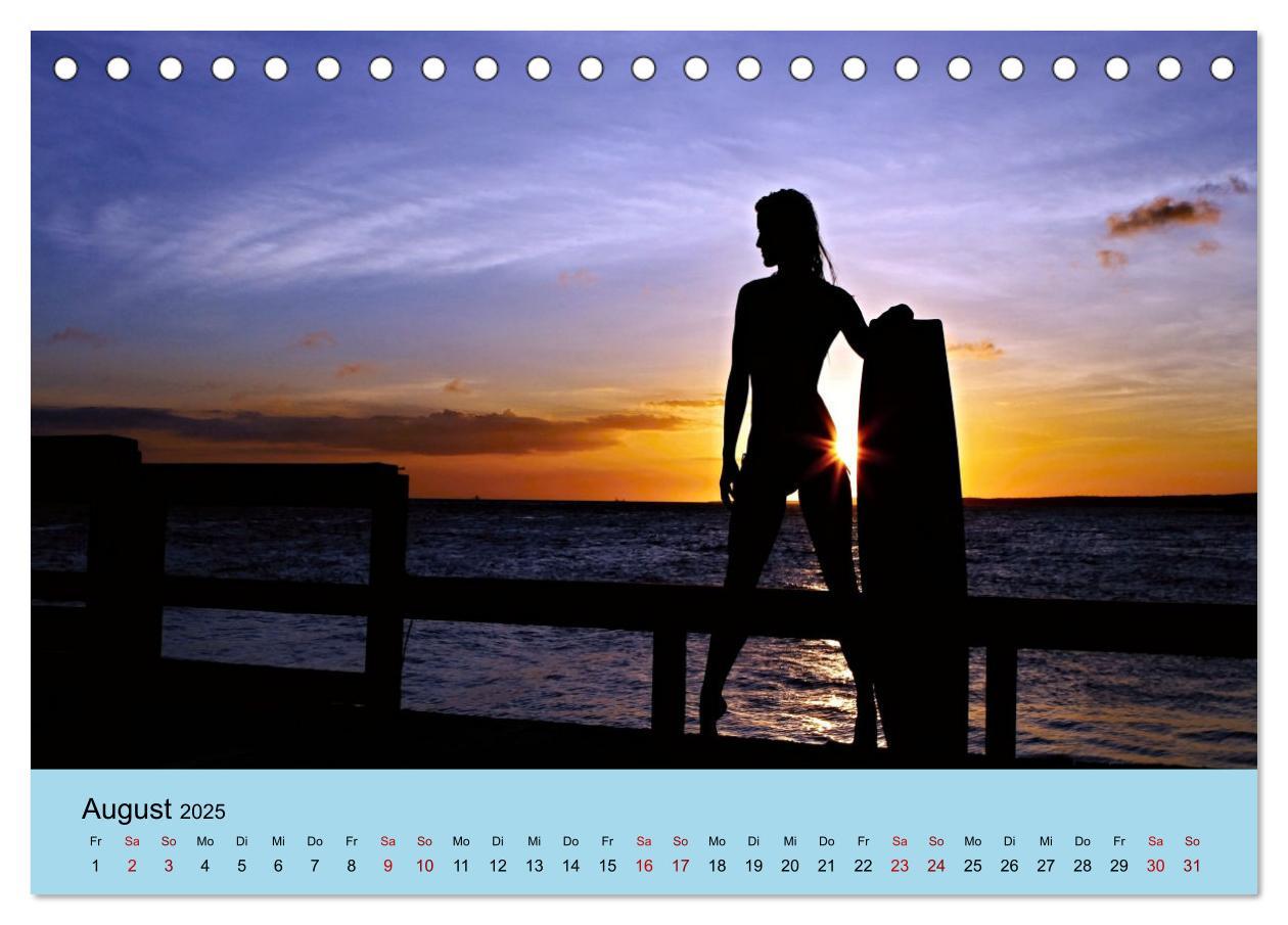 Bild: 9783435008421 | Nazare (Tischkalender 2025 DIN A5 quer), CALVENDO Monatskalender