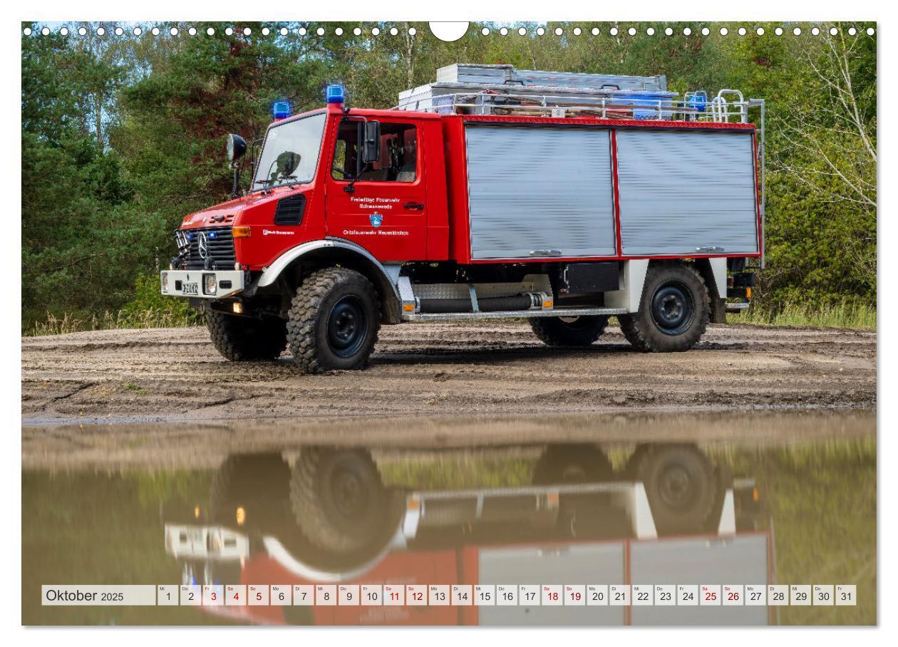 Bild: 9783383931604 | Die 4 UNIMOGS der Feuerwehr Schwanewede (Wandkalender 2025 DIN A3...