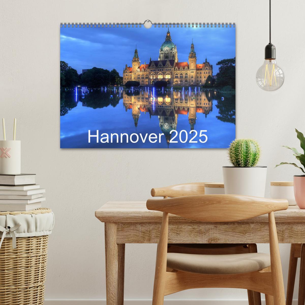 Bild: 9783435760916 | Hannover 2025 (Wandkalender 2025 DIN A3 quer), CALVENDO Monatskalender