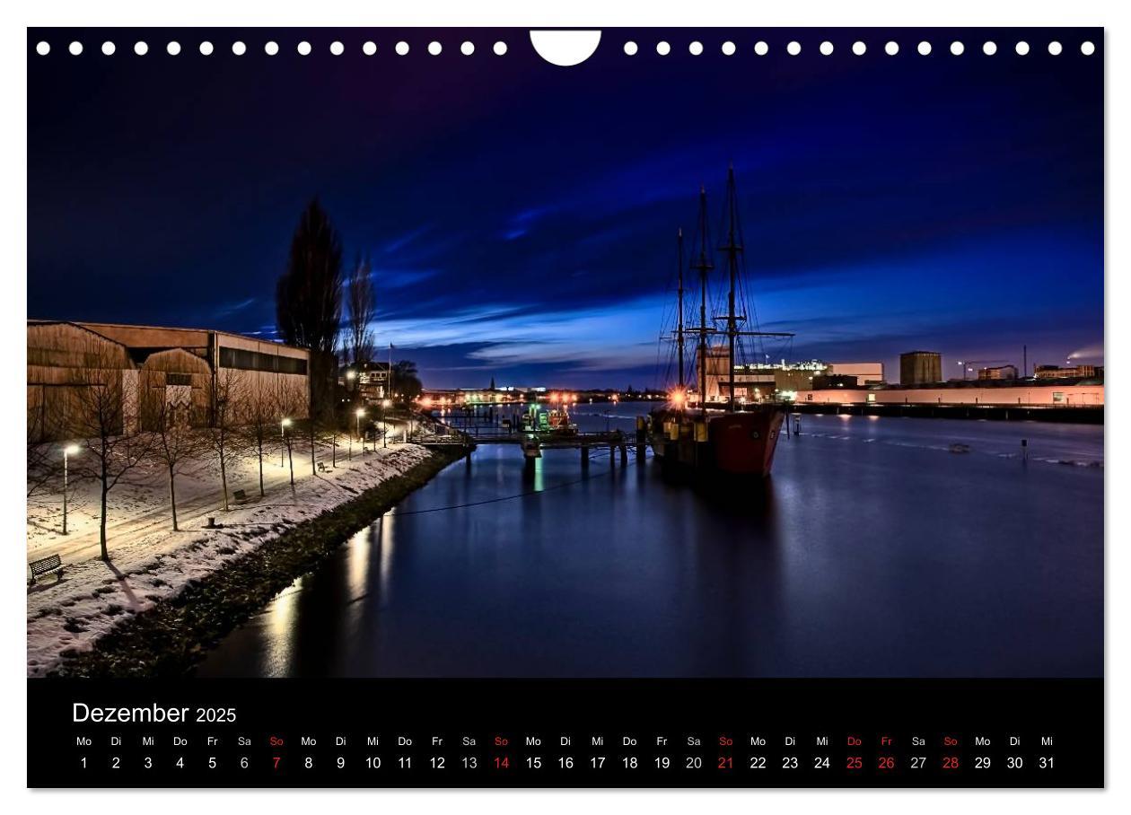 Bild: 9783435740505 | Bremen bei Nacht (Wandkalender 2025 DIN A4 quer), CALVENDO...