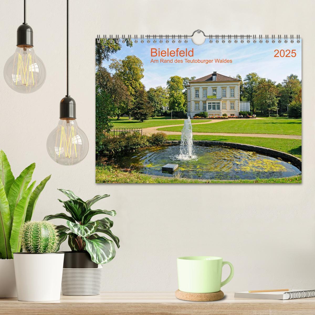 Bild: 9783435194346 | Bielefeld Am Rand des Teutoburger Waldes (Wandkalender 2025 DIN A4...