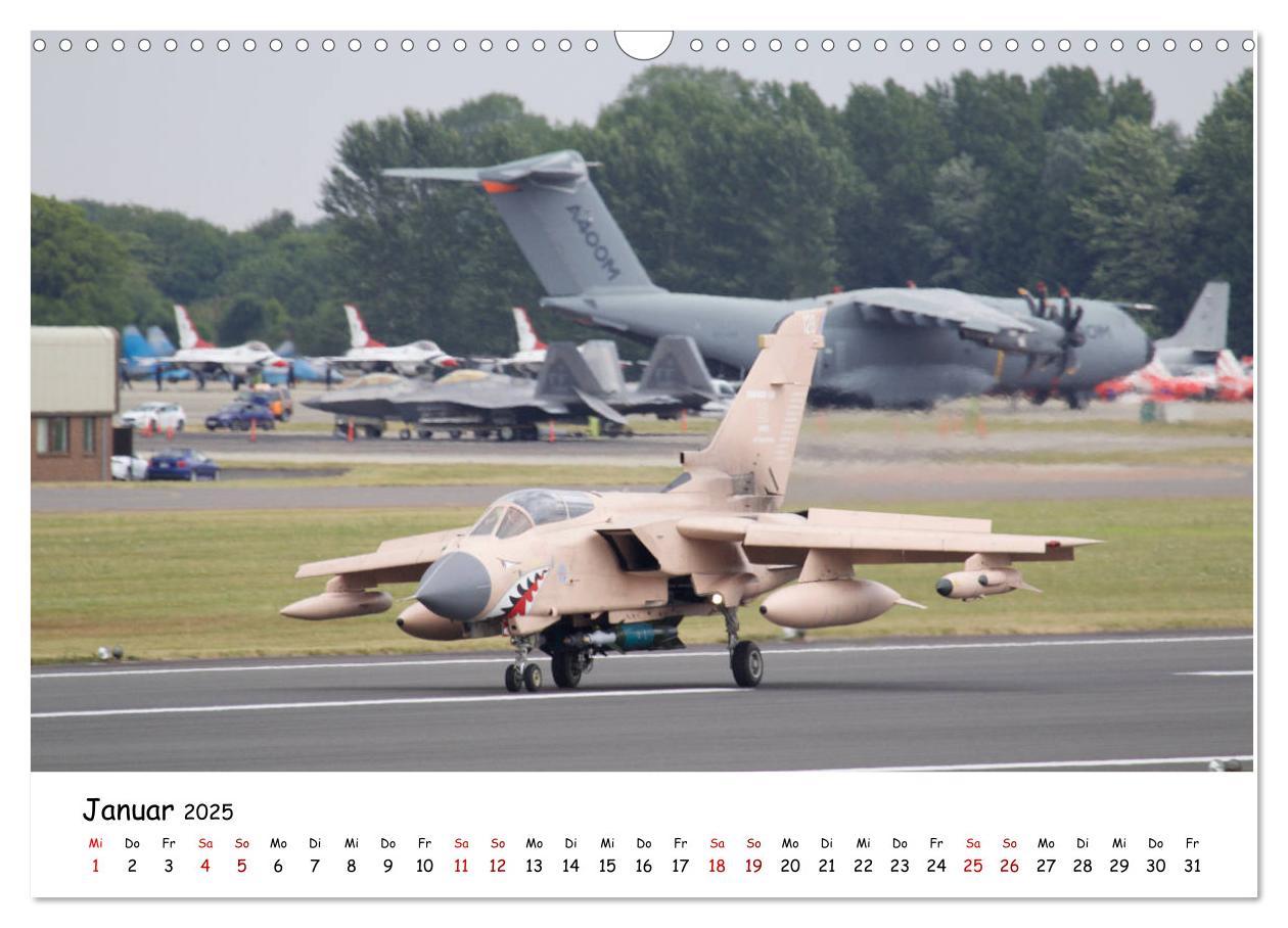 Bild: 9783435349302 | Militärjets Panavia Tornado (Wandkalender 2025 DIN A3 quer),...