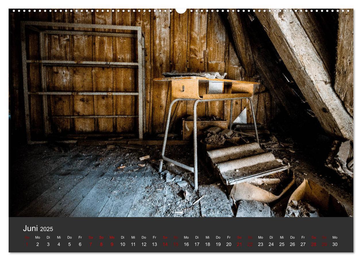 Bild: 9783435216949 | Verlassene Orte - Ein Lost Places Kalender (Wandkalender 2025 DIN...