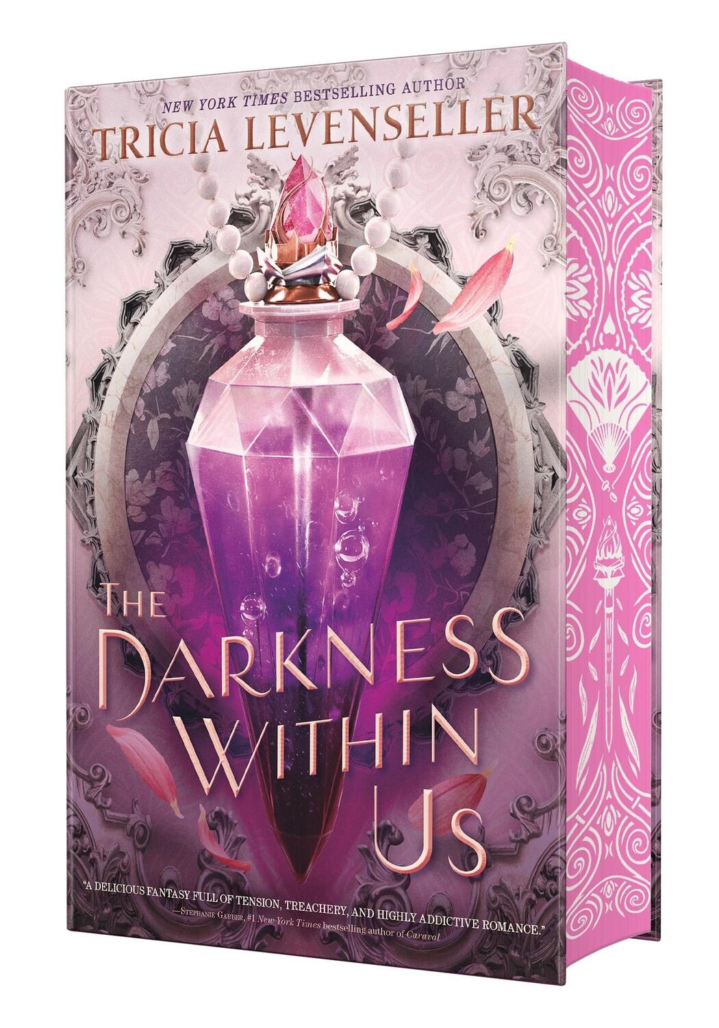 Cover: 9781250840776 | The Darkness Within Us. Special Edition | Tricia Levenseller | Buch