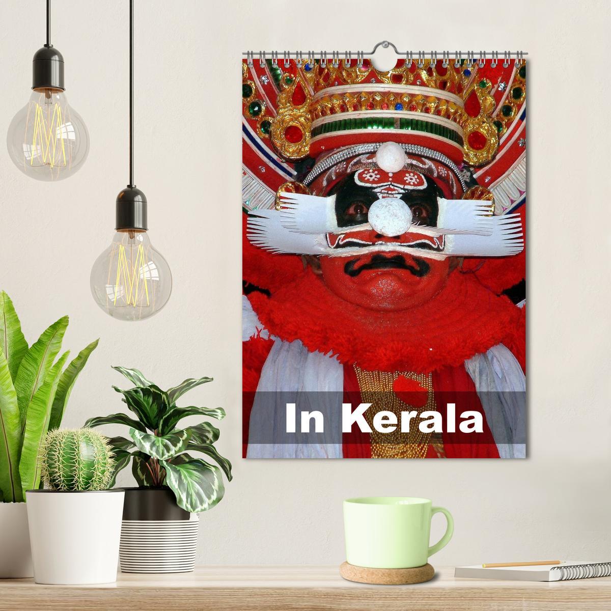 Bild: 9783457056028 | In Kerala (Wandkalender 2025 DIN A4 hoch), CALVENDO Monatskalender