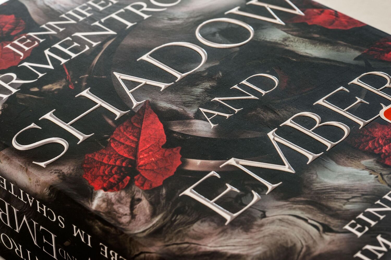 Bild: 9783453322387 | Shadow and Ember - Eine Liebe im Schatten | Roman | Armentrout | Buch