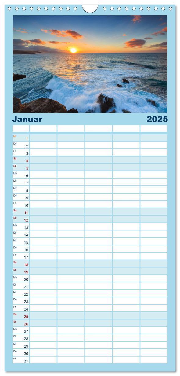 Bild: 9783457118290 | Familienplaner 2025 - Fuerteventura mit 5 Spalten (Wandkalender, 21...