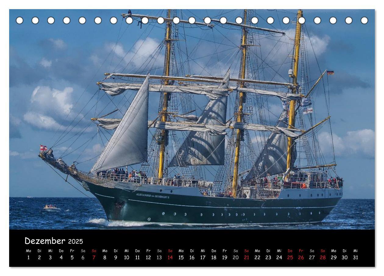 Bild: 9783435764266 | Windjammer vor Warnemünde (Tischkalender 2025 DIN A5 quer),...