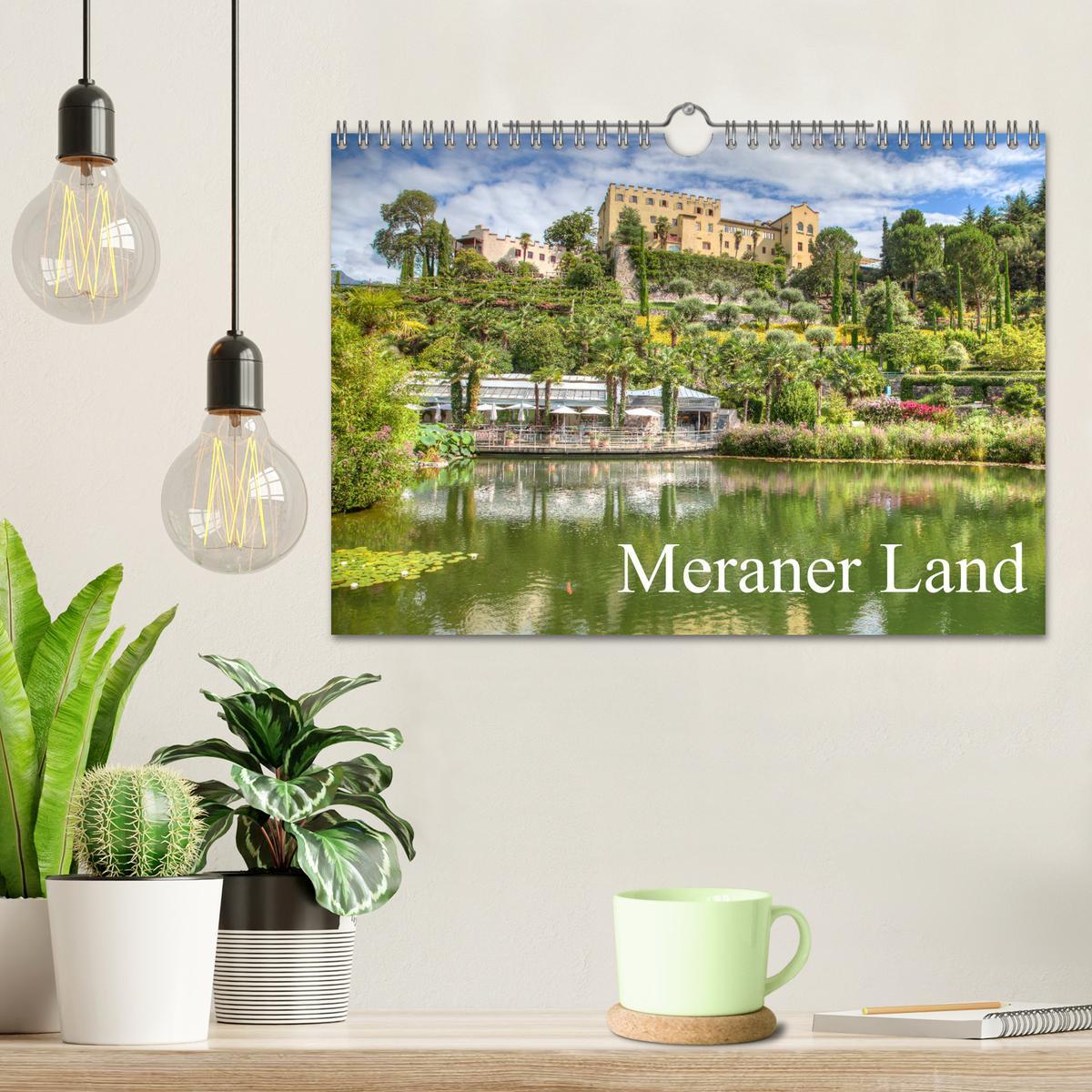 Bild: 9783435209804 | Meraner Land: alpin-mediterranes Lebensgefühl (Wandkalender 2025...