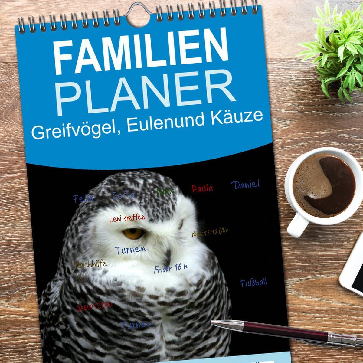 Bild: 9783457105627 | Familienplaner 2025 - Greifvögel, Eulen und Käuze mit 5 Spalten...