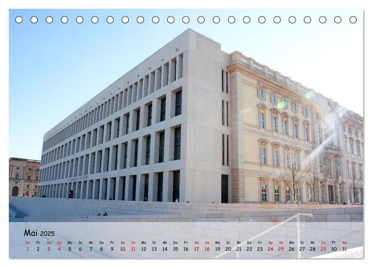 Bild: 9783383976629 | Berlin - Rund ums Humboldt Forum (Tischkalender 2025 DIN A5 quer),...