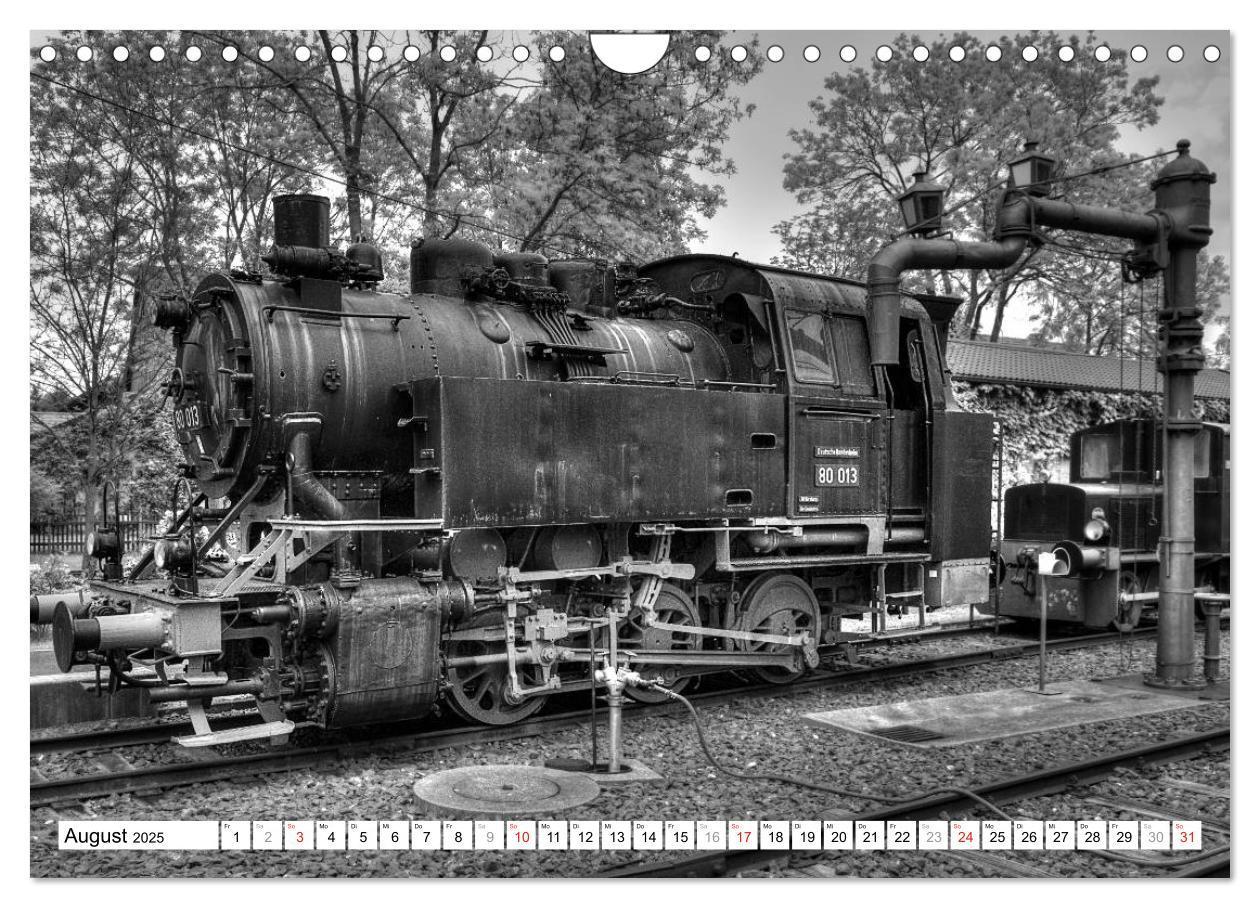 Bild: 9783435542055 | Unter Dampf - Eisenbahnromantik in schwarz-weiß (Wandkalender 2025...