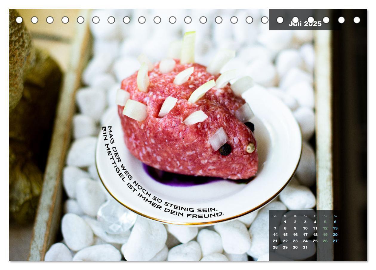 Bild: 9783435033287 | Mettkalender - Mettigel Edition (Tischkalender 2025 DIN A5 quer),...