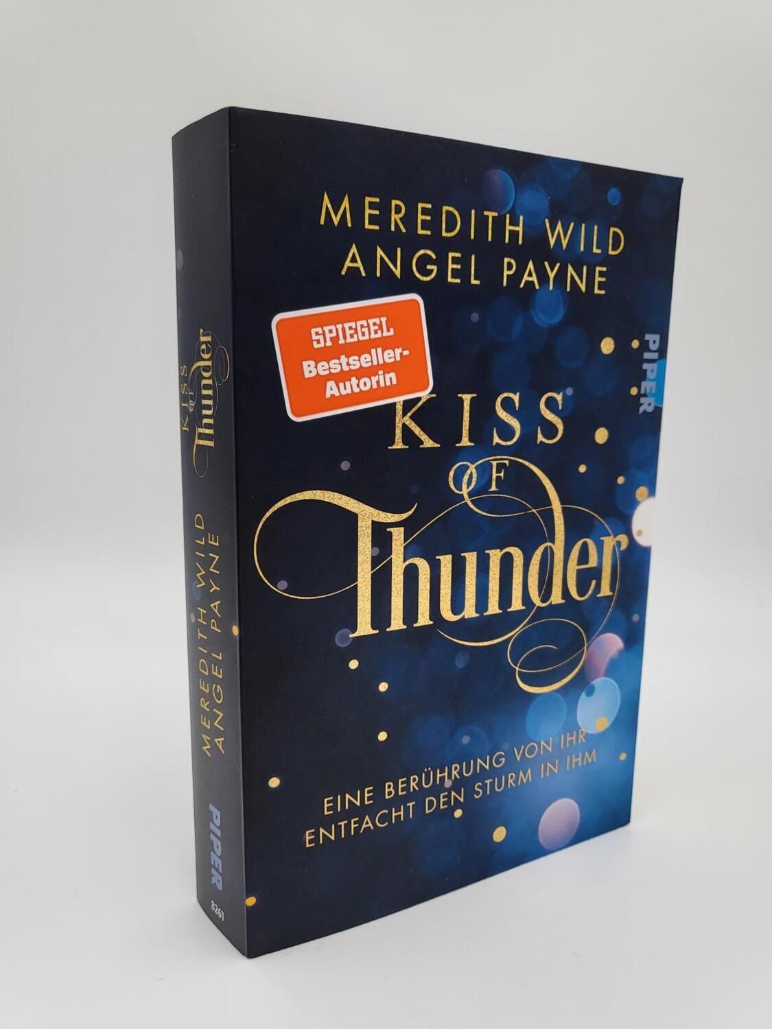 Bild: 9783492282611 | Kiss of Thunder | Meredith Wild (u. a.) | Taschenbuch | 368 S. | 2022