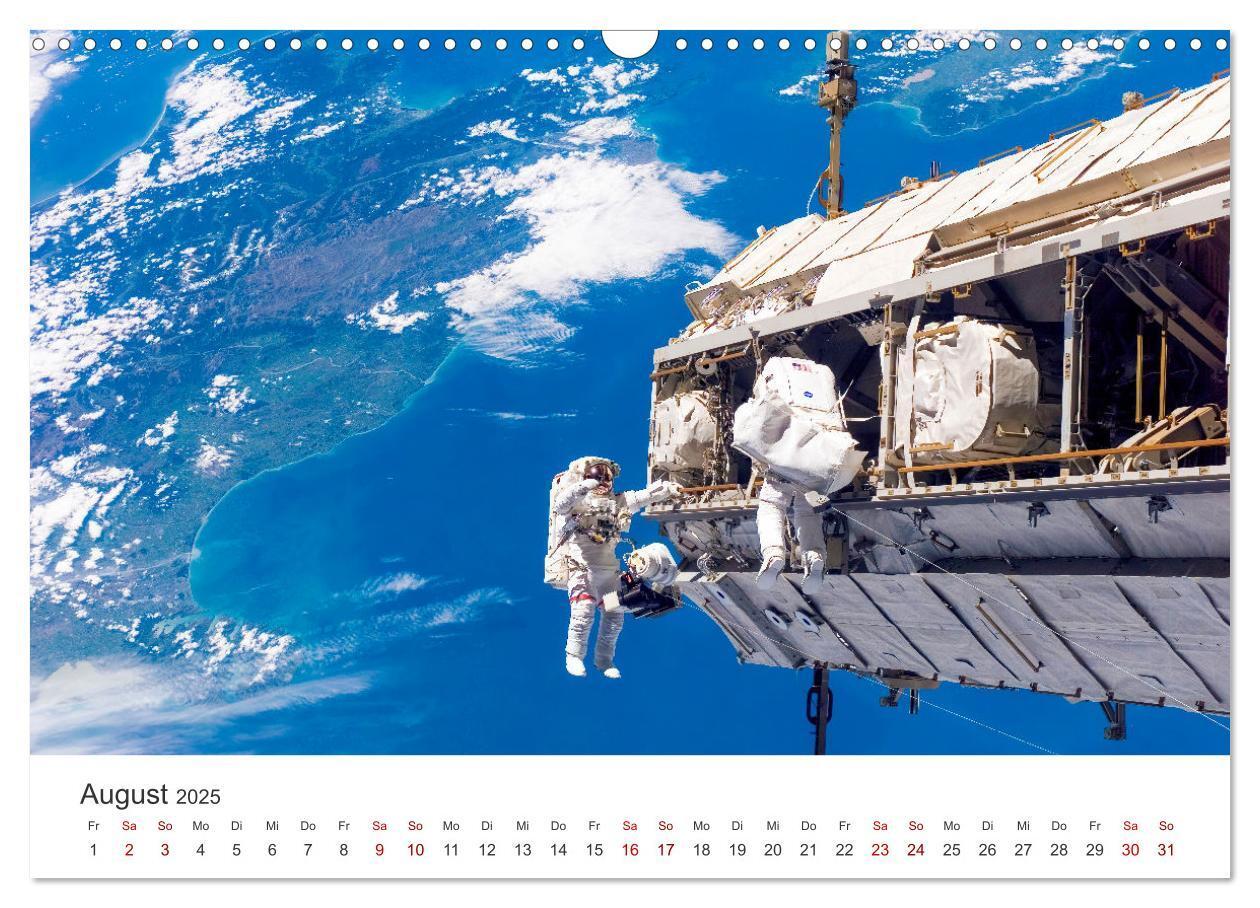 Bild: 9783457181737 | Astronauten - Menschen im Weltall (Wandkalender 2025 DIN A3 quer),...