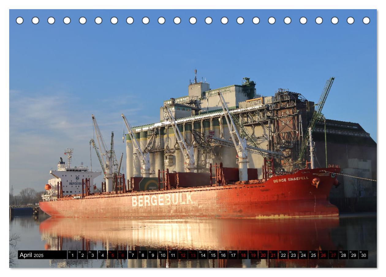 Bild: 9783383987755 | Shipspotting Hamburg (Tischkalender 2025 DIN A5 quer), CALVENDO...