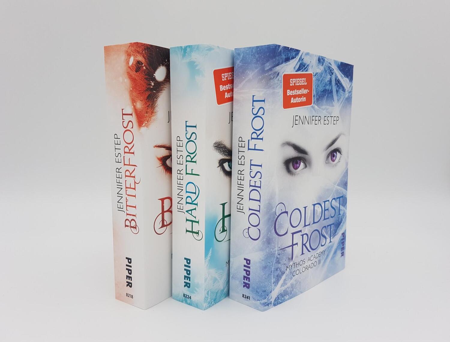 Bild: 9783492282185 | Bitterfrost | Mythos Academy Colorado 1 | Jennifer Estep | Taschenbuch