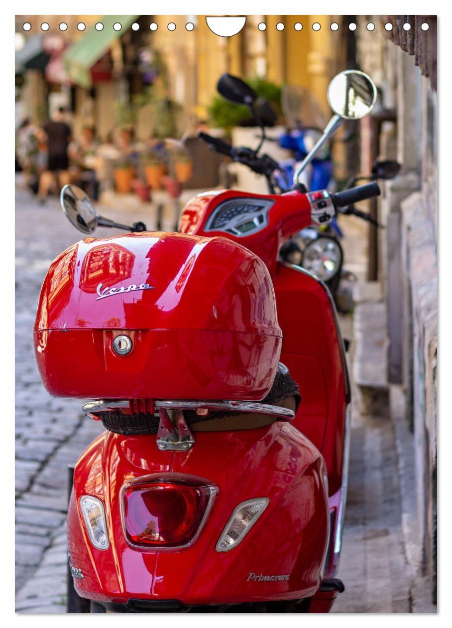 Bild: 9783435862115 | Die Liebe zur Vespa (Wandkalender 2025 DIN A4 hoch), CALVENDO...