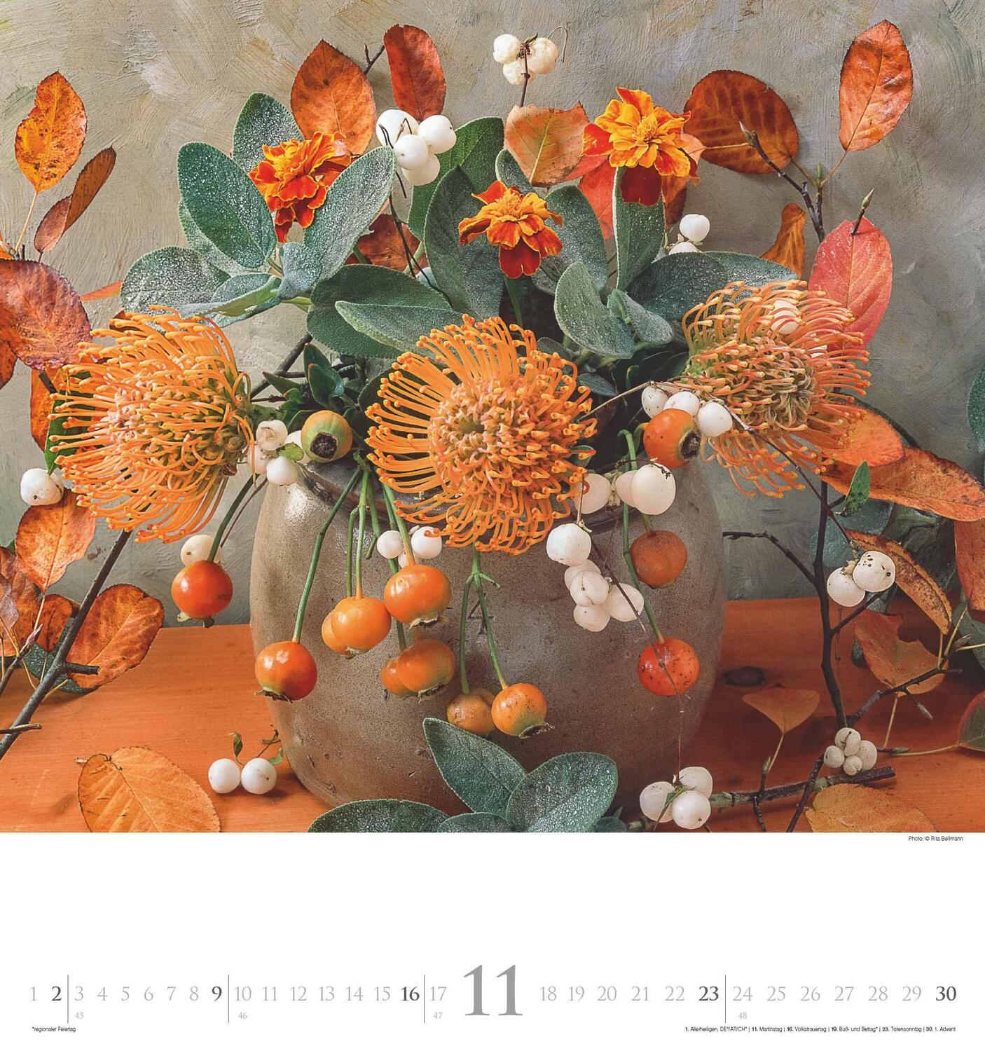 Bild: 4002725994226 | Bouquets 2025 - Foto-Kalender - Wand-Kalender - 45x48 -...