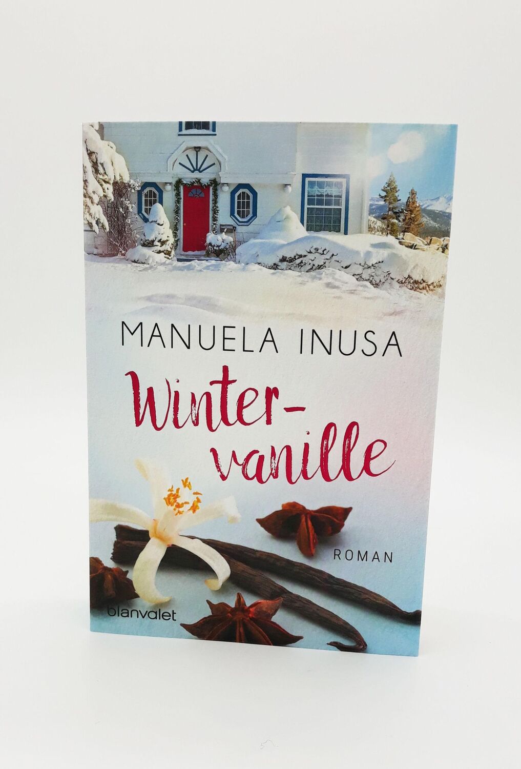 Bild: 9783734107887 | Wintervanille | Roman | Manuela Inusa | Taschenbuch | 480 S. | Deutsch