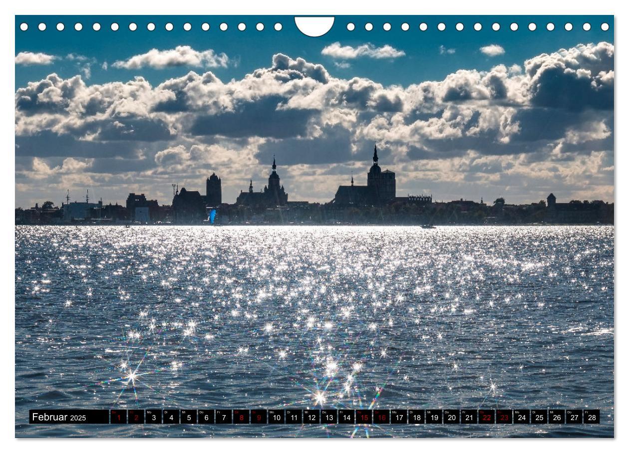 Bild: 9783435011216 | Stralsund, Eine Perle an der Ostsee (Wandkalender 2025 DIN A4...