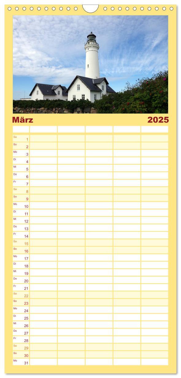 Bild: 9783457122549 | Familienplaner 2025 - Leuchttürme PUR mit 5 Spalten (Wandkalender,...