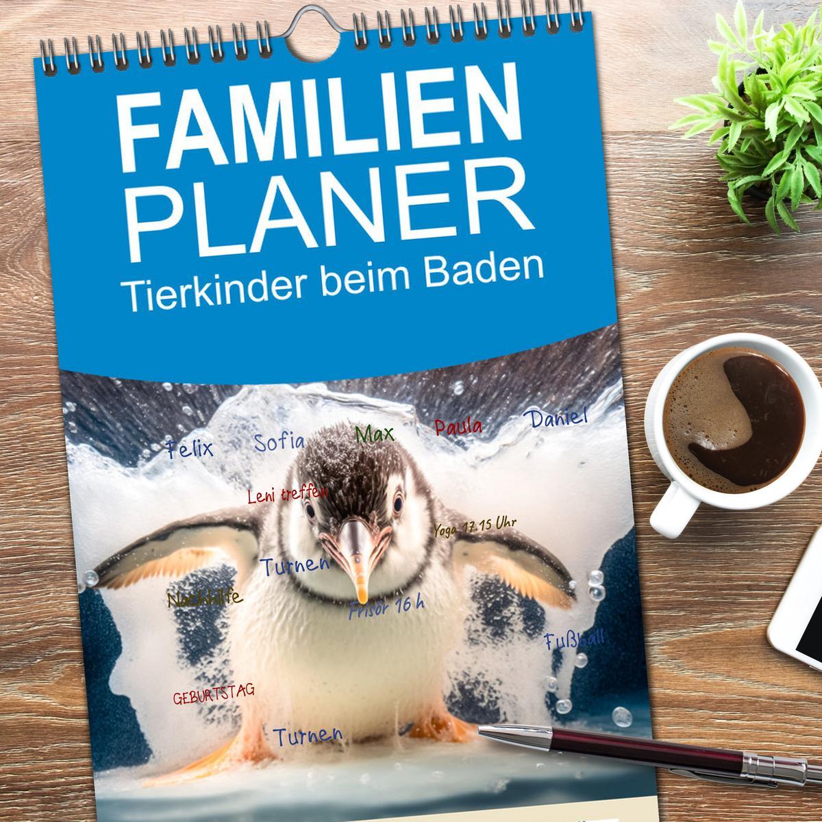 Bild: 9783457093320 | Familienplaner 2025 - Tierkinder beim Baden mit 5 Spalten...