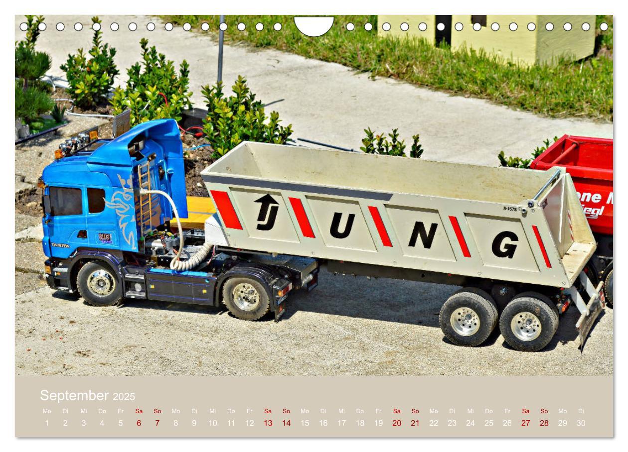 Bild: 9783435359080 | LKW Modelle beim Dampfmodellbautreffen in Bisingen (Wandkalender...