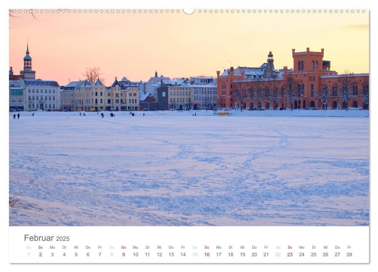 Bild: 9783435707645 | Schwerin - Impressionen (Wandkalender 2025 DIN A2 quer), CALVENDO...